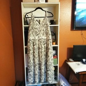 BANANA REPUBLIC FLORAL MIDI DRESS